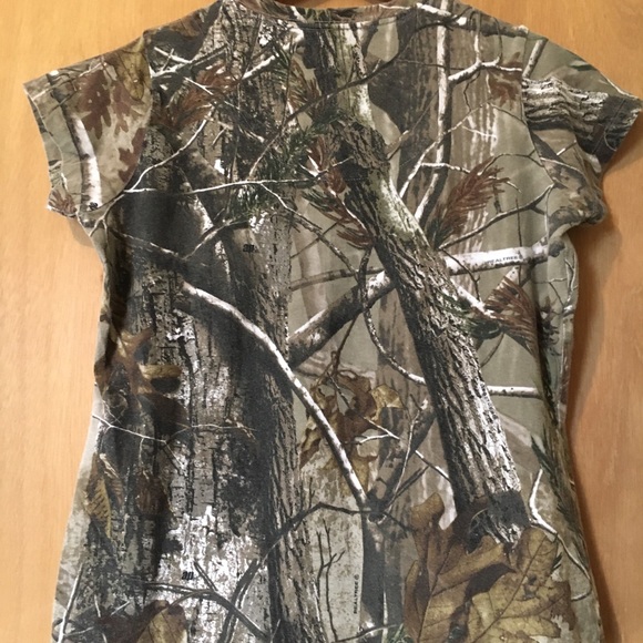 *just added *  Real tree short sleeve shirt. - Picture 2 of 3